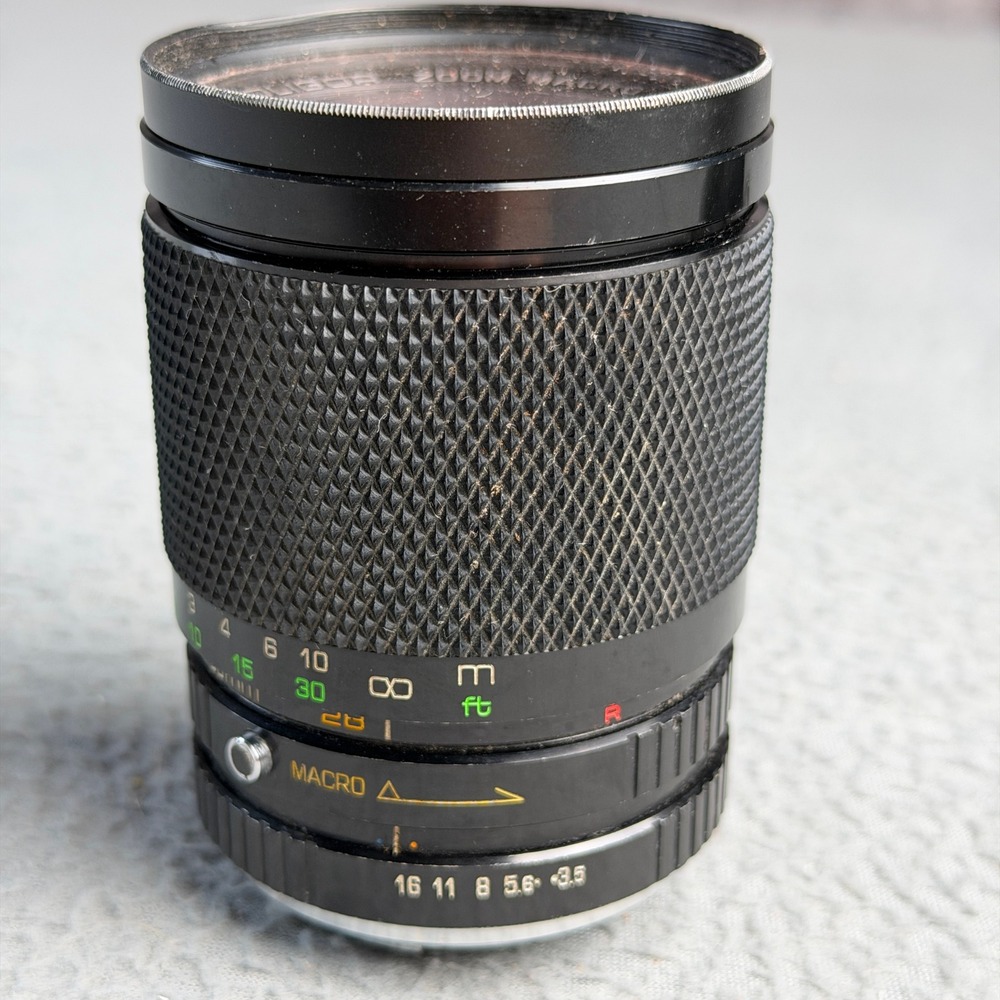 Soligor 28-80mm f3.5-4.5 C/D Zoom Macro MC Lens for Pentax PK Mount